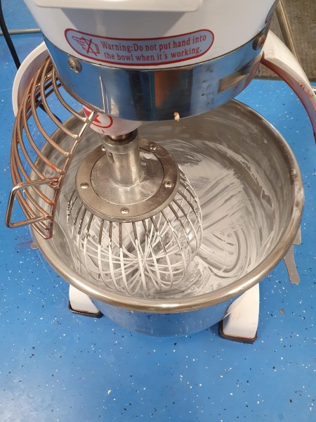 Planetenmischer - 30 l - Bis zu 15 kg Masse - 3 Geschwindigkeit - Gebraucht