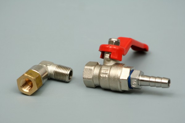 Absperrhahn mit Tülle (VP 115 – Erweiterung 1)