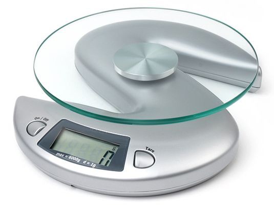 Digitale Waage bis 6000 g Silber